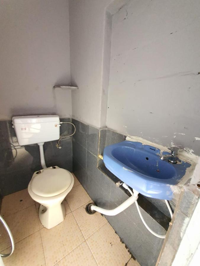 Hotel Family Stay Beside Railway Station Aurangabad  Luaran gambar